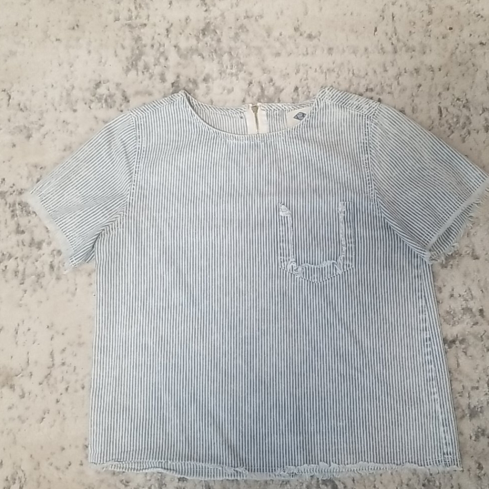 Striped crop top tee